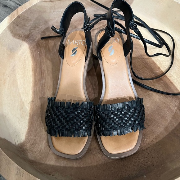 Franco Sarto Heels - Picture 2 of 4